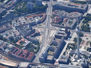 Dauerbaustelle Molkenmarkt: Der einstige Stadtplatz als Ort der Stadtgründung Berlins soll verkehsberuhigt und mit einer  neuen Bebauung zu einem lebendigen Viertel mit einer Mischung aus Wohnen, Gewerbe und Kultur entwickeln werden